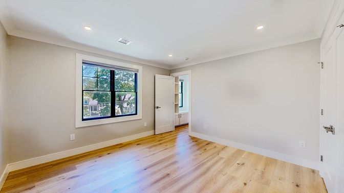 Empty room, Interior, Recessed Lighting, Wood Texture Flooring