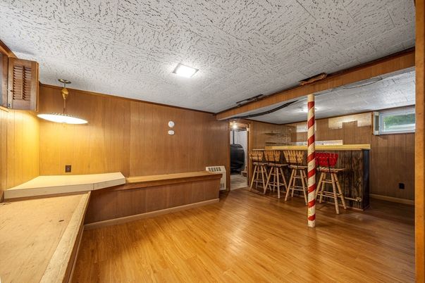 Interior, Pendant Lights, Wood Texture Flooring, Wooden Walls