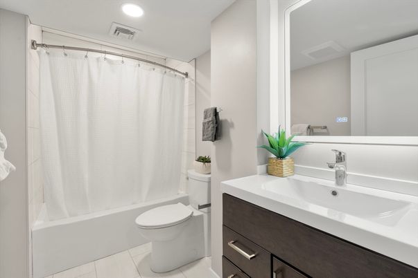 Bathroom, Interior, Recessed Lighting