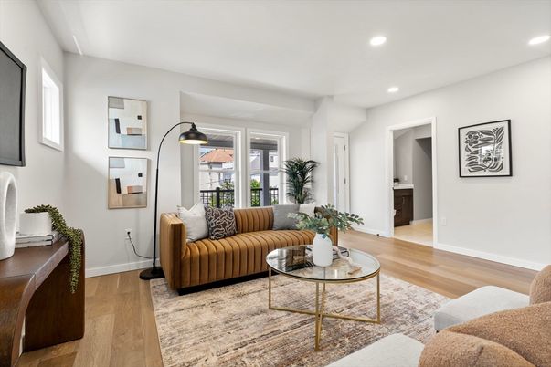 Interior, Living room, Recessed Lighting, Wood Texture Flooring