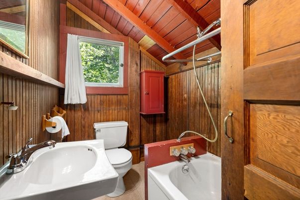 Bathroom, Interior, Wooden Beams, Wooden Ceilings, Wooden Walls