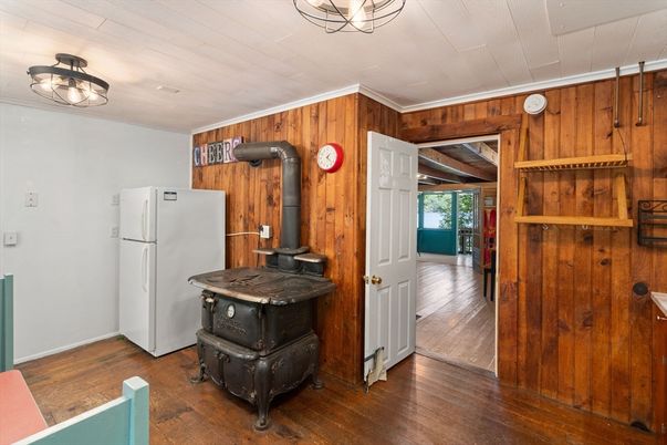 Interior, Kitchen, Wood Texture Flooring, Wooden Walls