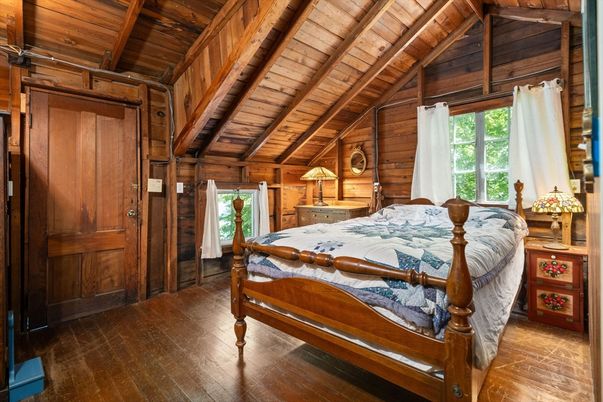 Bedroom, Interior, Wooden Beams, Wooden Ceilings, Wood Texture Flooring, Wooden Walls