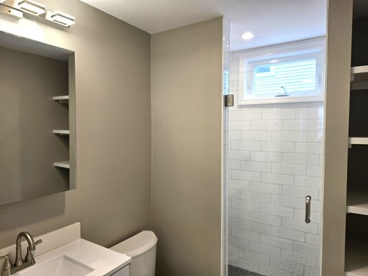 Bathroom, Interior, Recessed Lighting