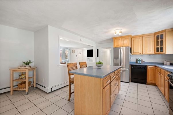 Dining room, Interior, Kitchen, Stainless Steel Appliances