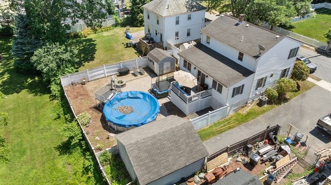Exterior, Drone