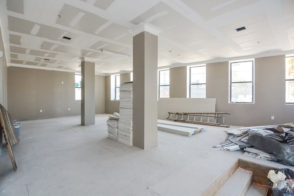 Empty room, Interior, Recessed Lighting