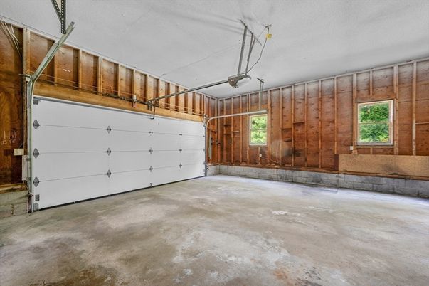 Garage, Interior, Wooden Walls