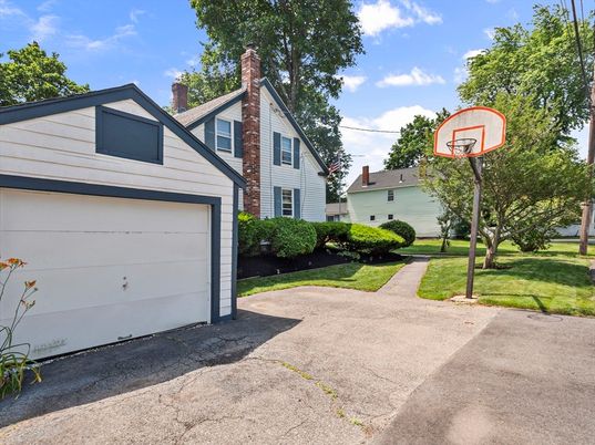 Backyard, Detached Garage, Exterior