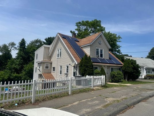 Attached, Exterior, Facade, Solar Panels, Queen Anne Victorian