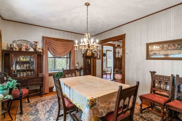 Chandelier, Dining room, Interior, Wood Texture Flooring
