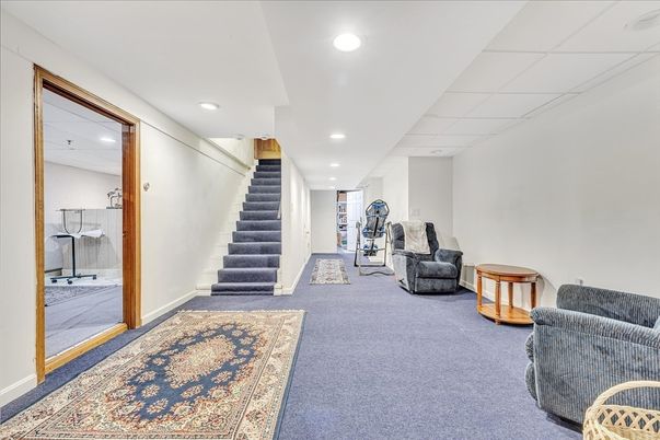 Interior, Recessed Lighting