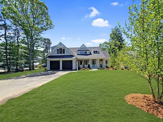 Attached, Backyard, Exterior, Facade, Cape Cod