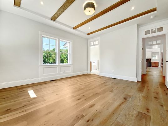 Empty room, Interior, Recessed Lighting, Wooden Beams, Wood Texture Flooring