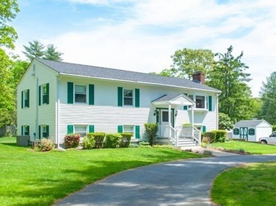 Backyard, Detached Garage, Exterior, Facade, Raised Ranch