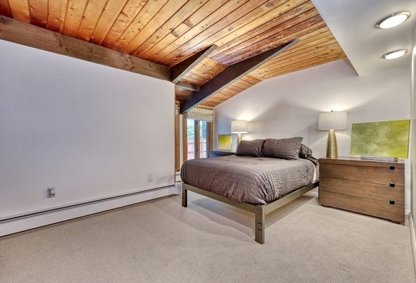 Bedroom, Interior, Wooden Beams, Wooden Ceilings