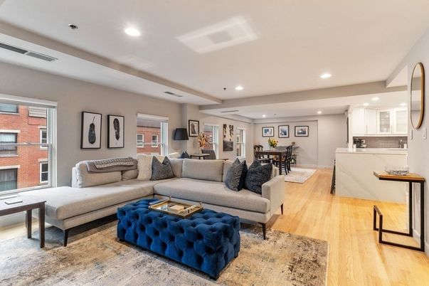 Dining room, Interior, Living room, Recessed Lighting, Wood Texture Flooring