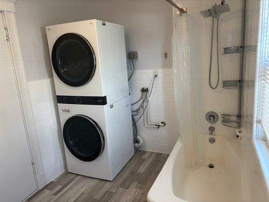 Bathroom, Interior, Utility Closets, Washer, Wood Texture Flooring