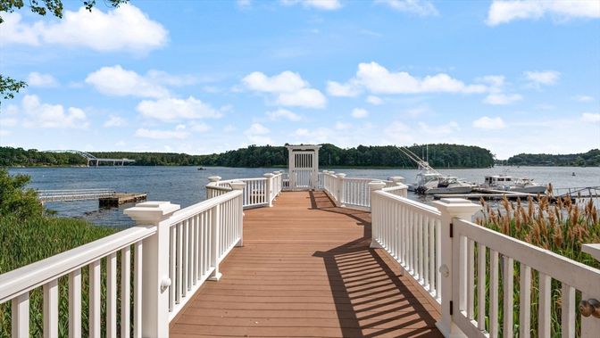 Exterior, Water