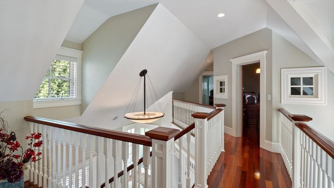 Interior, Pendant Lights, Recessed Lighting, Wood Texture Flooring