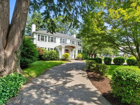 Backyard, Exterior, Facade, Georgian