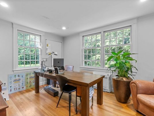 Home Office, Interior, Recessed Lighting, Wood Texture Flooring