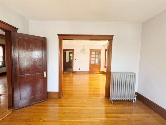 Chandelier, Empty room, Interior, Wood Texture Flooring