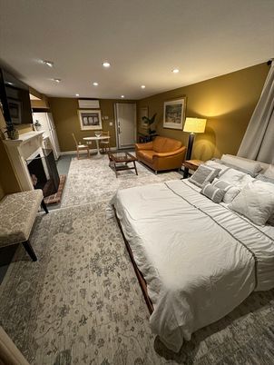 Bedroom, Fireplace, Interior, Recessed Lighting