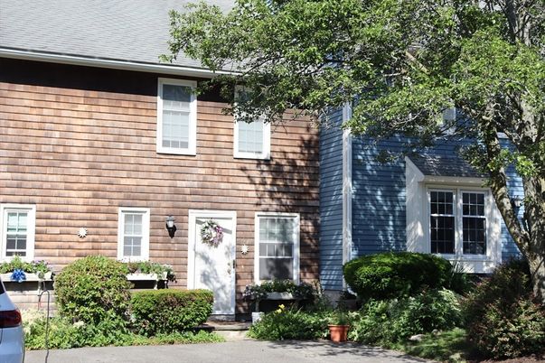 Exterior, Facade, Cape Cod