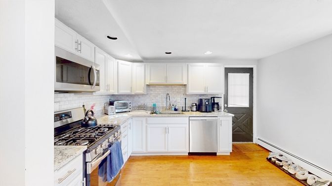 Interior, Kitchen, Recessed Lighting, Wood Texture Flooring