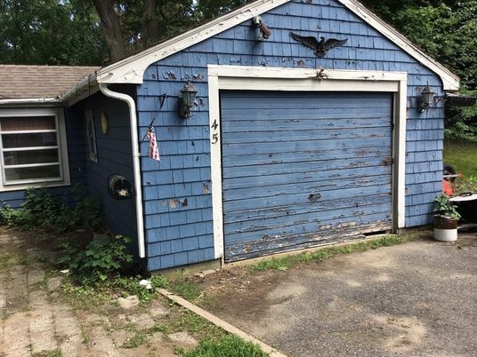 Detached Garage, Exterior