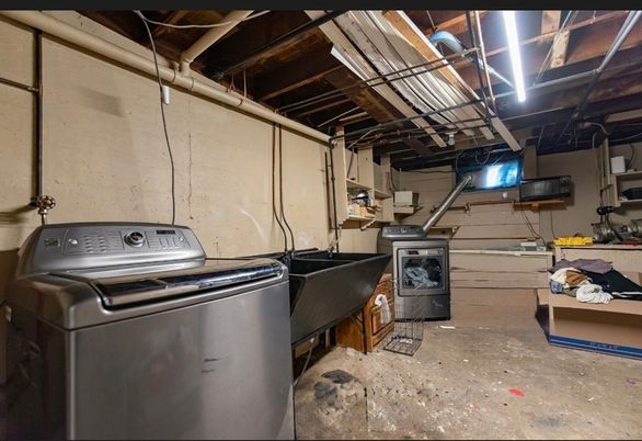 Interior, Washer