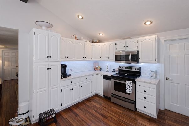 Interior, Kitchen, Recessed Lighting, Wood Texture Flooring