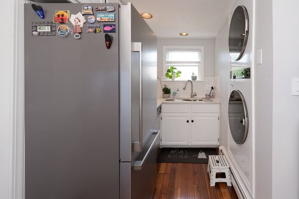 Interior, Recessed Lighting, Utility Closets, Washer, Wood Texture Flooring