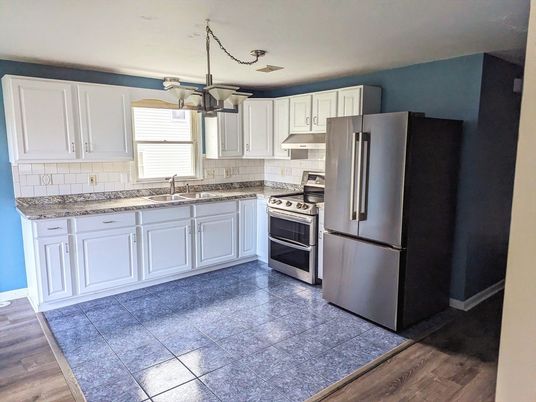 Chandelier, Interior, Kitchen, Pendant Lights, Wood Texture Flooring