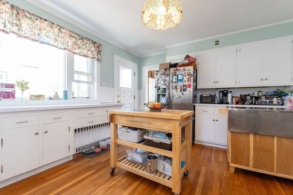 Interior, Kitchen, Wood Texture Flooring