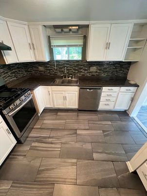 Interior, Kitchen, Stainless Steel Appliances