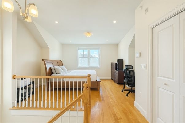 Bedroom, Home Office, Interior, Recessed Lighting, Wood Texture Flooring