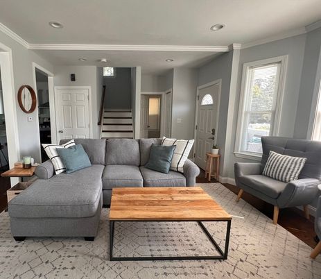 Interior, Living room, Recessed Lighting, Wood Texture Flooring