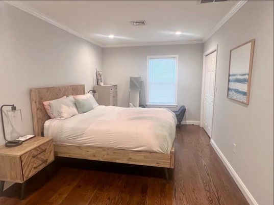 Bedroom, Interior, Recessed Lighting, Wood Texture Flooring