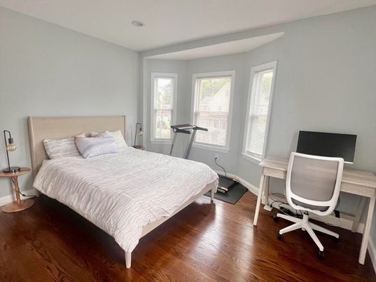 Bedroom, Home Office, Interior, Wood Texture Flooring