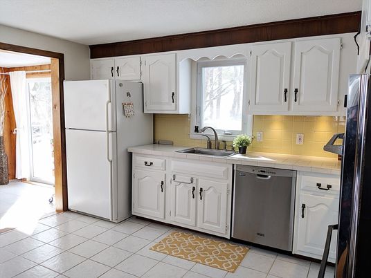 Interior, Kitchen, Tile Countertops