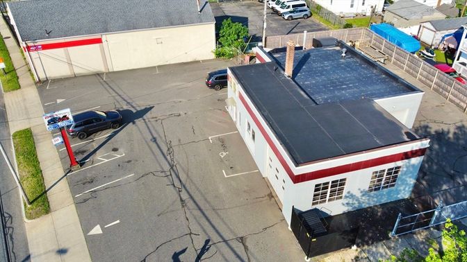 Exterior, Drone
