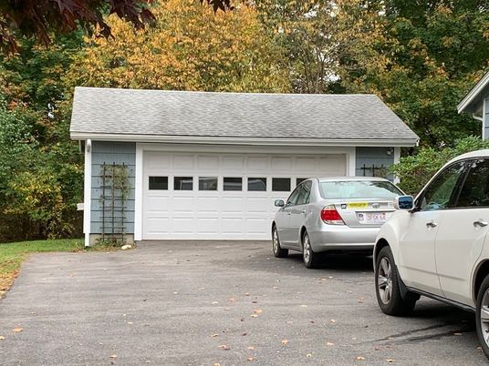Detached Garage, Exterior