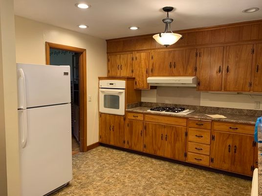 Interior, Kitchen, Pendant Lights, Recessed Lighting