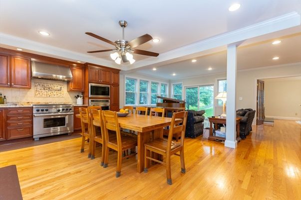 Dining room, Interior, Kitchen, Recessed Lighting, Stainless Steel Appliances, Wood Texture Flooring