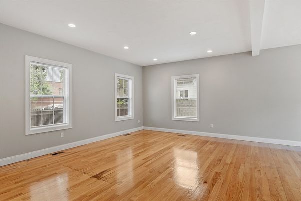 Empty room, Interior, Recessed Lighting, Wood Texture Flooring