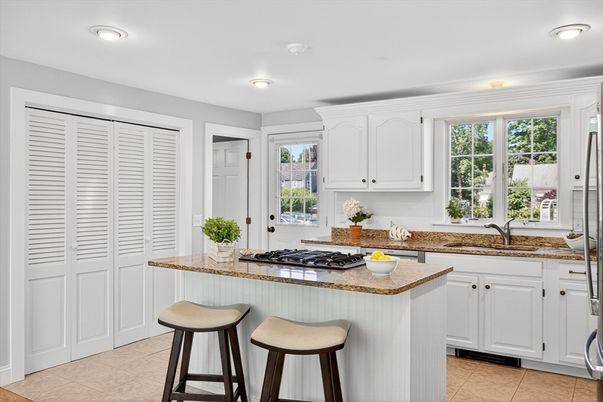 Interior, Kitchen, Recessed Lighting