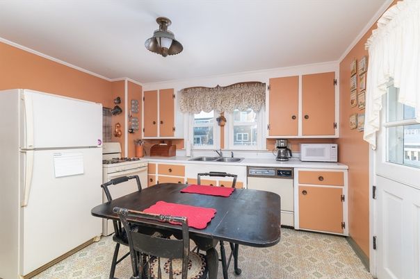 Dining room, Interior, Kitchen