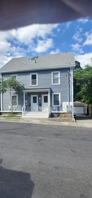 Exterior, Facade, Cape Cod